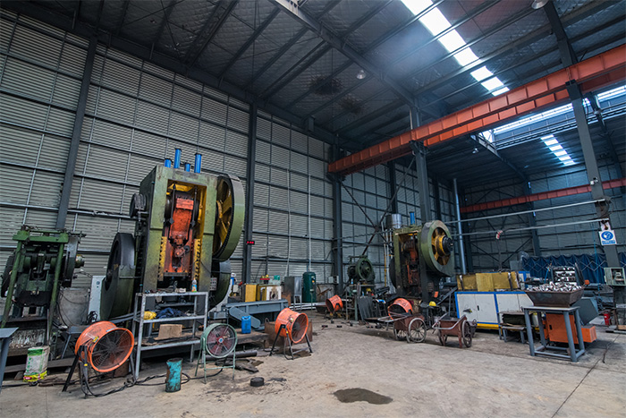 辛集网架配件-锥头加工车间